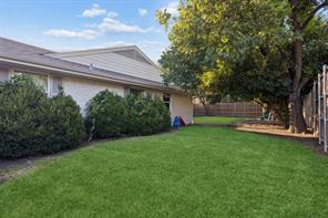 10647 Chesterton Drive - Photo 29