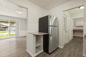 1130 Larkspur Drive - Photo 4