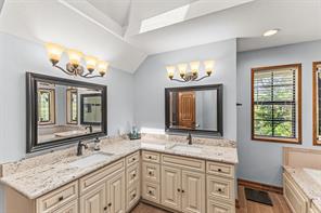 1190 Whispering Oaks Drive - Photo 22