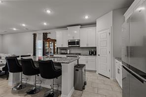 736 Carmen Street - Photo 12