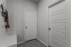 736 Carmen Street - Photo 14