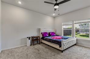 736 Carmen Street - Photo 15