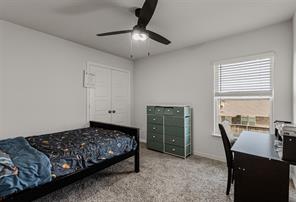 736 Carmen Street - Photo 29