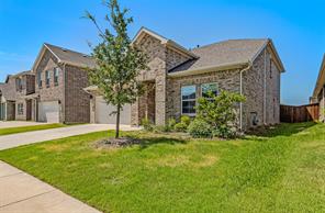 736 Carmen Street - Photo 4