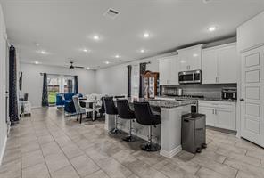 736 Carmen Street - Photo 6