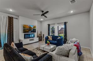 736 Carmen Street - Photo 8
