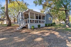 308 Hickory Drive - Photo 4