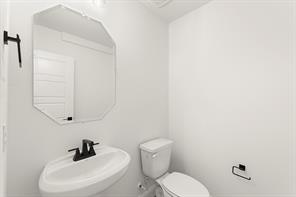 2904 Manchester Court - Photo 37