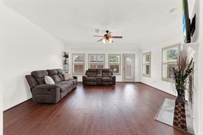 5729 New Castle Drive - Photo 10