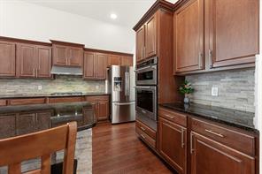 5729 New Castle Drive - Photo 4