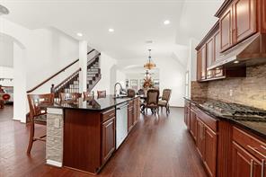 5729 New Castle Drive - Photo 5