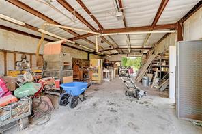 17273 Fm 548 - Photo 3
