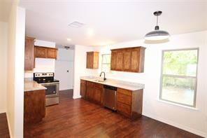 104 Boston Street - Photo 4