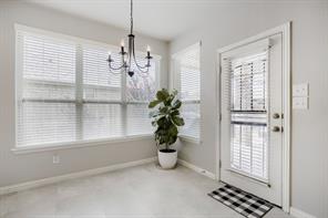 1105 Somerset Circle - Photo 11