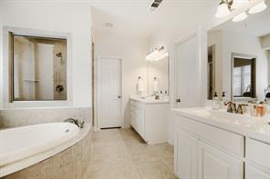1105 Somerset Circle - Photo 15