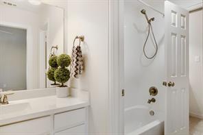 1105 Somerset Circle - Photo 19
