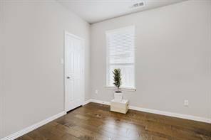 1105 Somerset Circle - Photo 24