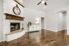1105 Somerset Circle - Photo 7
