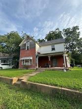 401 W Texas Street - Photo 1