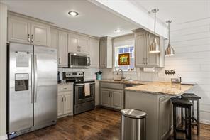 6418 Carol Court - Photo 9