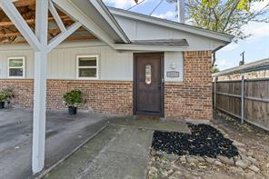5117 Curzon Avenue - Photo 2
