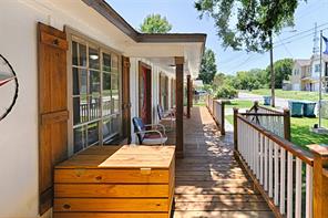 507 Bost Street - Photo 4