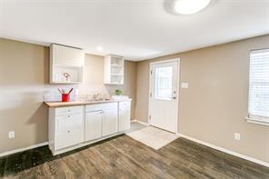 1716 Thomas Place - Photo 17