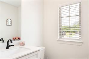 9036 Lakeside Drive - Photo 9