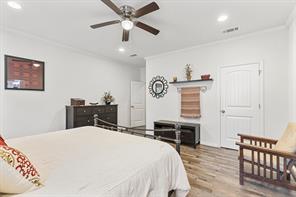 327 Walnut Street - Photo 18