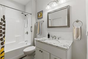 327 Walnut Street - Photo 24