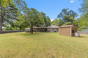327 Walnut Street - Photo 32