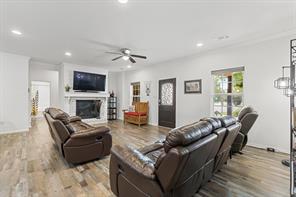 327 Walnut Street - Photo 5