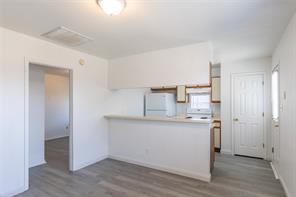 201 & 203 Bluebonnet Drive - Photo 7