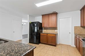 3800 Windy Point Drive - Photo 12