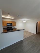 8128 Doreen Avenue - Photo 5