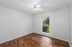128 Kingsbridge Drive - Photo 11