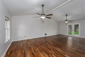 128 Kingsbridge Drive - Photo 6