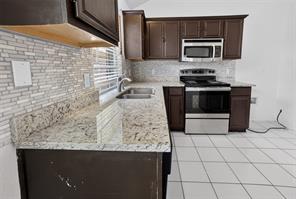 1025 Highland Station Drive - Photo 16