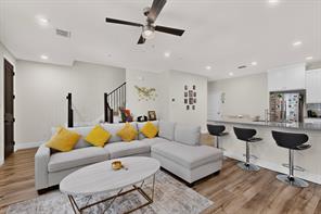605 FRIENDSWOOD - Photo 7