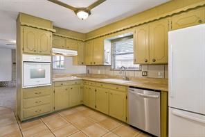 412 Franklin Drive - Photo 6