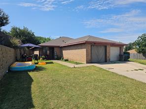 2825 Ridgecrest Drive - Photo 2
