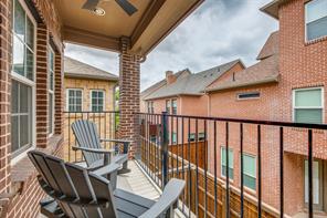 7124 Soto Street - Photo 15