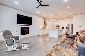 7124 Soto Street - Photo 8