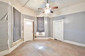 216 Fortune Street - Photo 9