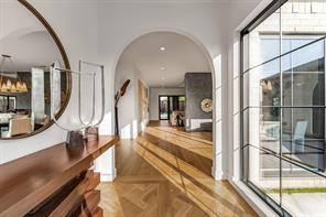 10050 Gooding Drive - Photo 10