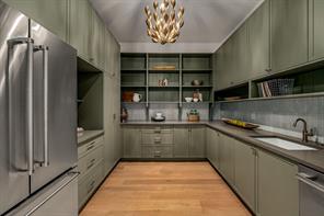 10050 Gooding Drive - Photo 31