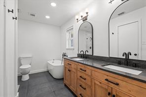 1642 NW County Road 1040 - Photo 18