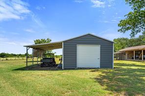 1642 NW County Road 1040 - Photo 34