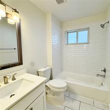 5010 San Jacinto Street - Photo 5