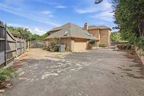 6701 Mt Vernon Court - Photo 4